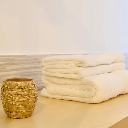 Appartamento Casa Erica, Balcone E Wifi *