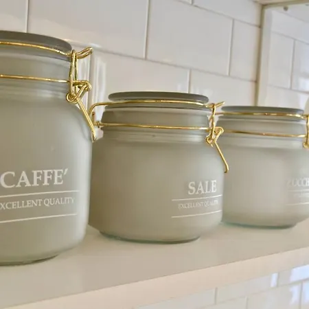 Casa Erica, Balcone E Wifi Apartment *