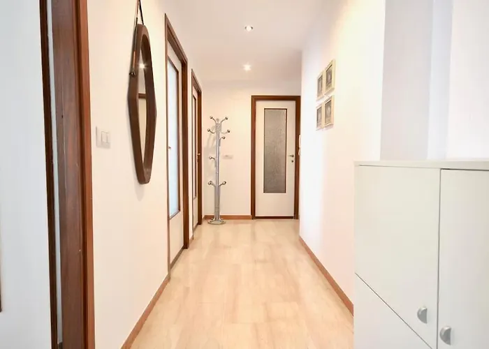 Casa Erica, Balcone E Wifi 아파트 *