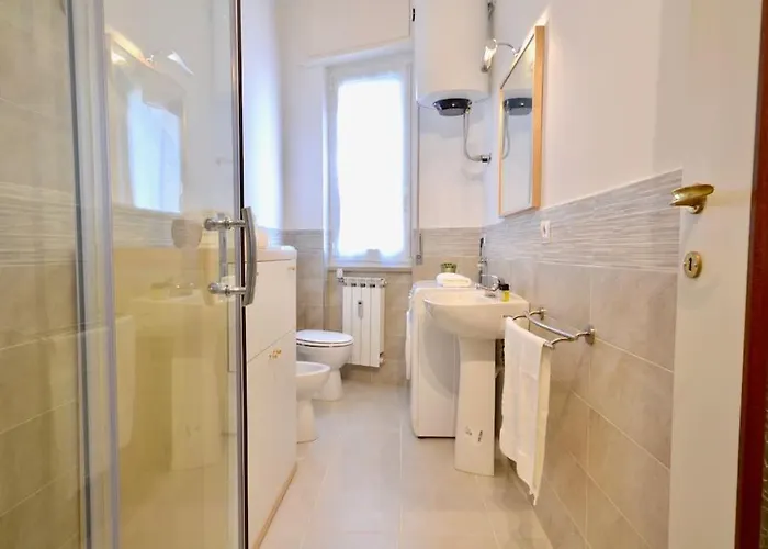 Casa Erica, Balcone E Wifi 아파트